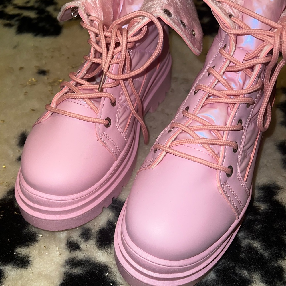 Pink Furry Cozzy Winter Boots